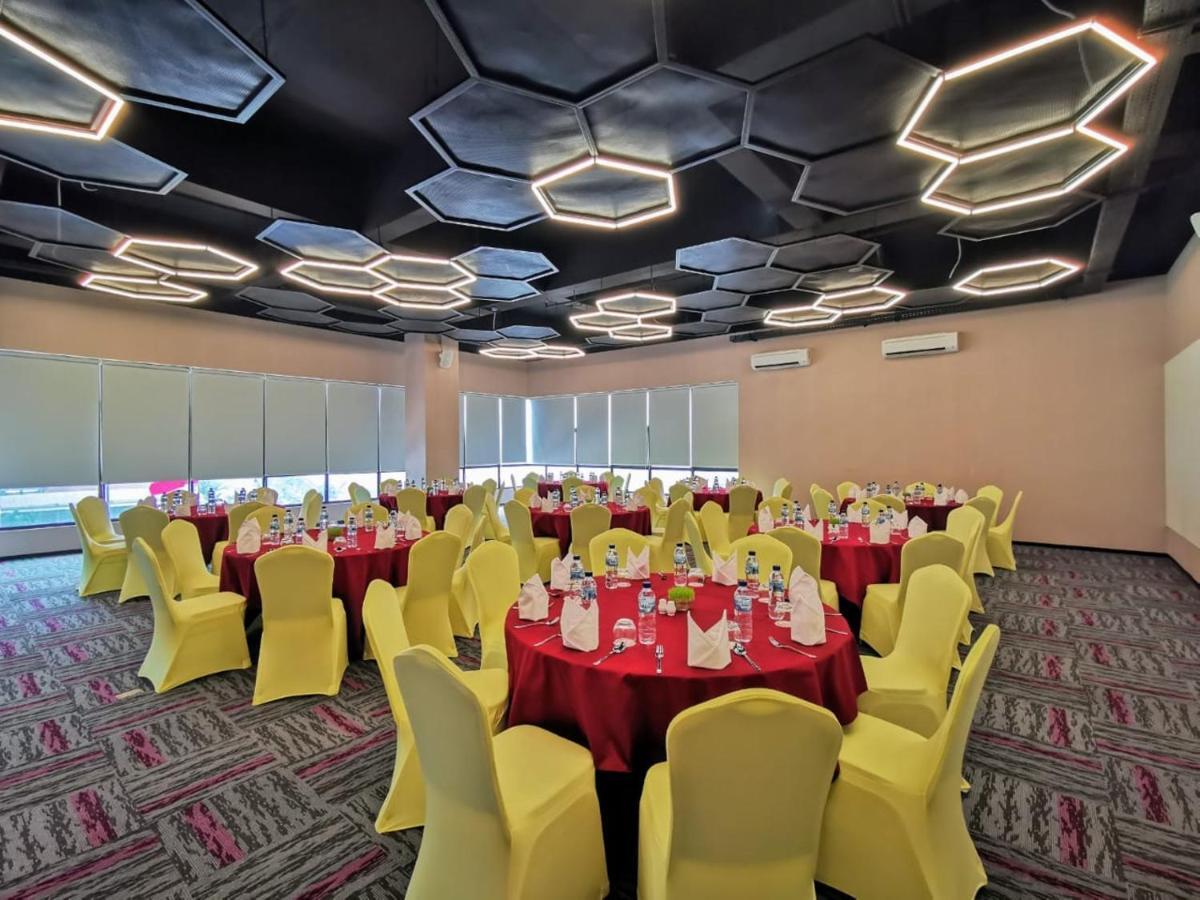 The Zuri Dumai Hotel Luaran gambar